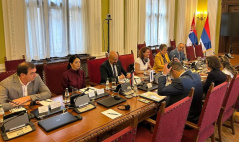 9. јул 2026. Представници посланичких група владајуће коалиције у разговору са делегацијом ОДИХР